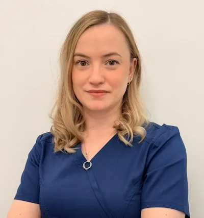Paula Constantinescu - Medic Specialist Chirurgie Dento Alveolara, Happy Clinic Pipera